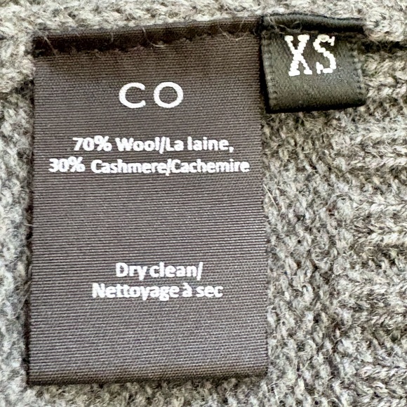 GOOP Co Collection Wool Cashmere Oversized Turtleneck Wide Sleeve Sweater XS - Picture 5 of 8